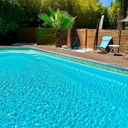 Le Synaya Hotel 3*